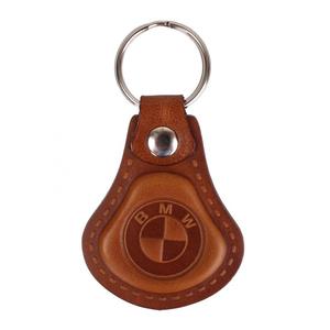Odinis raktų pakabukas BMW rudos spalvos