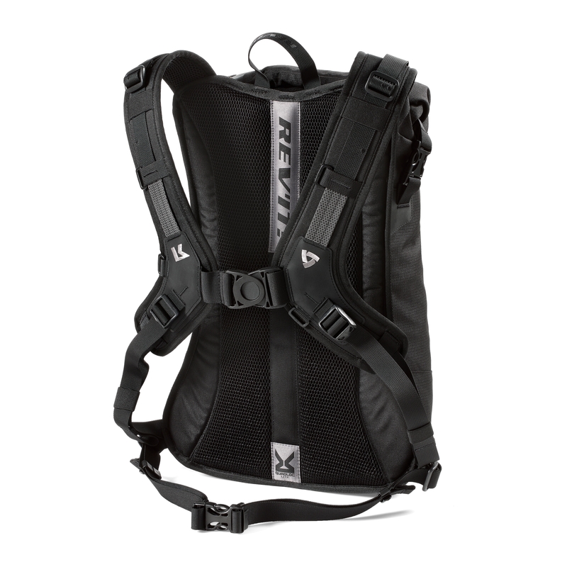 Revit Stack H2O kuprinė 15 l juoda