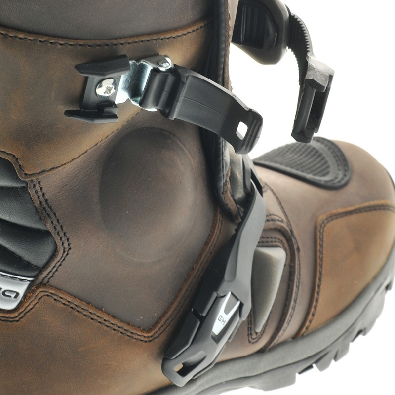 Moto batai Forma Adventure DRY brown