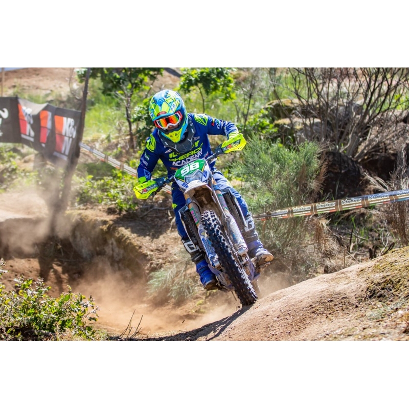 ATHENA Technomousse ENDURO galinė 120/90-18 bekamerinė sistema
