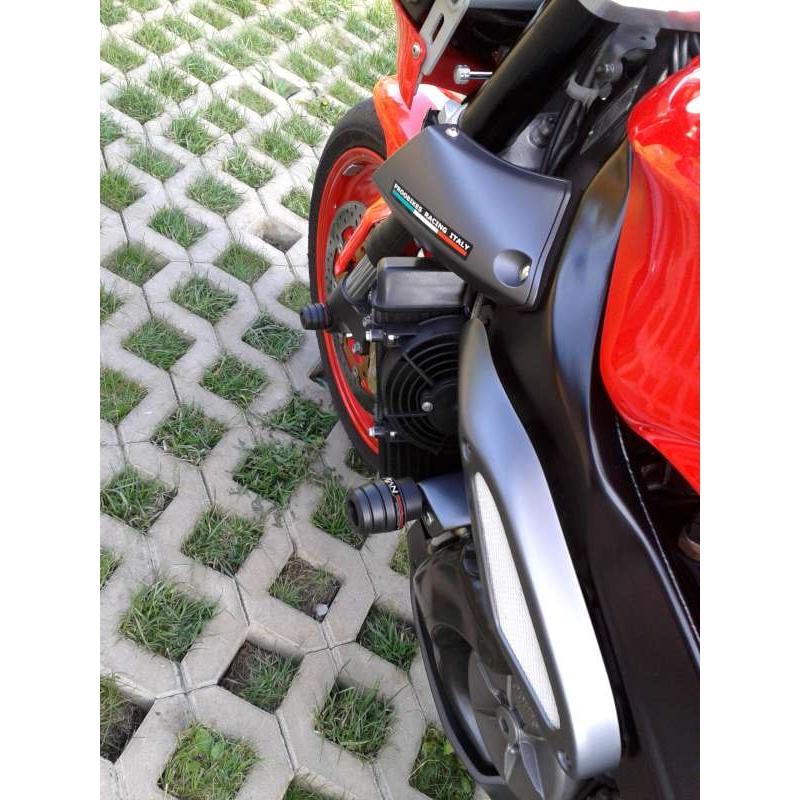 Aprilia TUONO 1000 (06-08) Strėlė