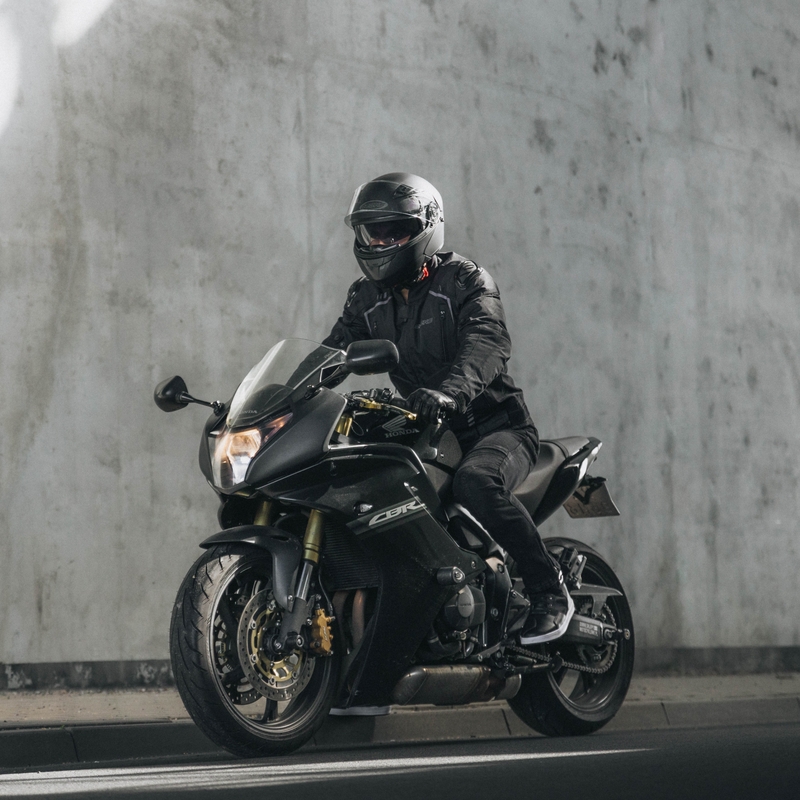 Ozone Pulse juodai pilka motociklininko striukė