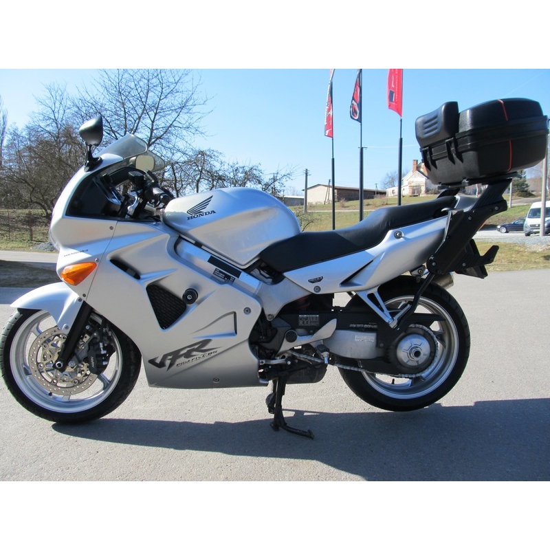 Honda VFR 800 (98-02) Strėlė