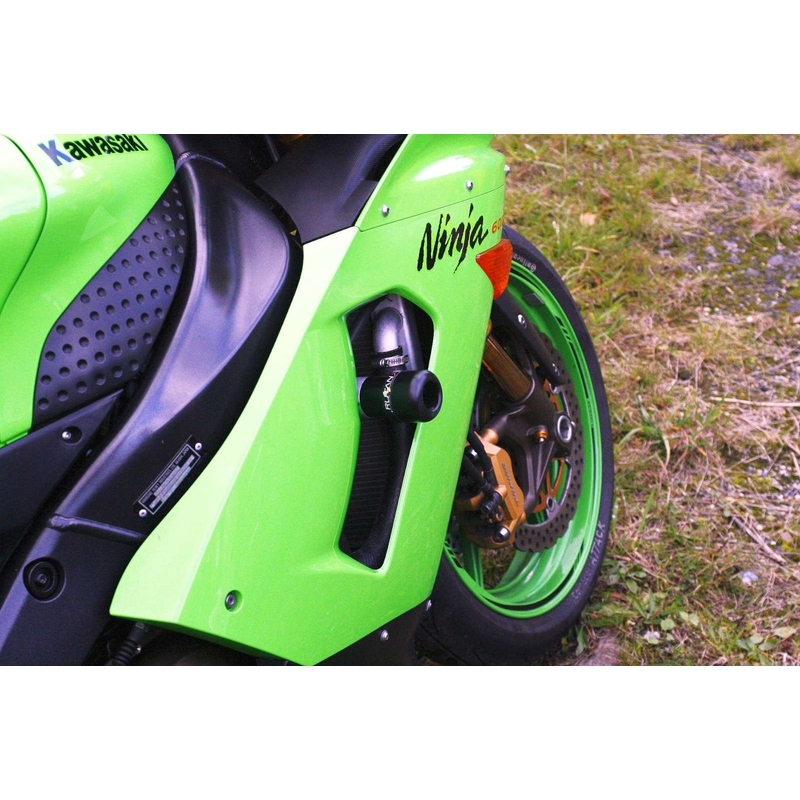 Kawasaki ZX-6R (05-06) su "Gatling" gaubto modifikacija