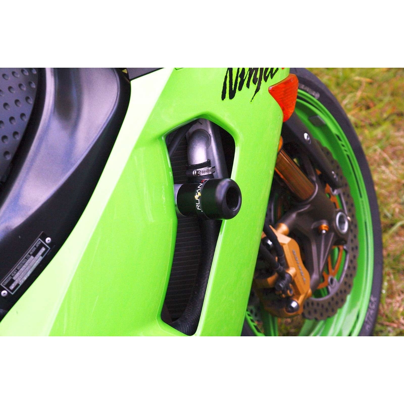 Kawasaki ZX-6R (05-06) su "Gatling" gaubto modifikacija