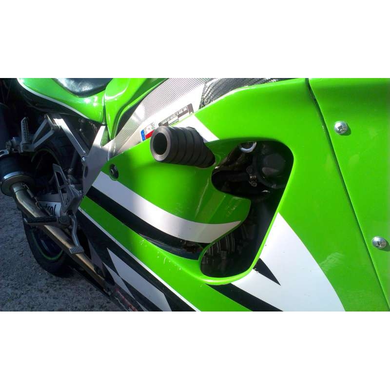 "Kawasaki ZX-7R Arrow