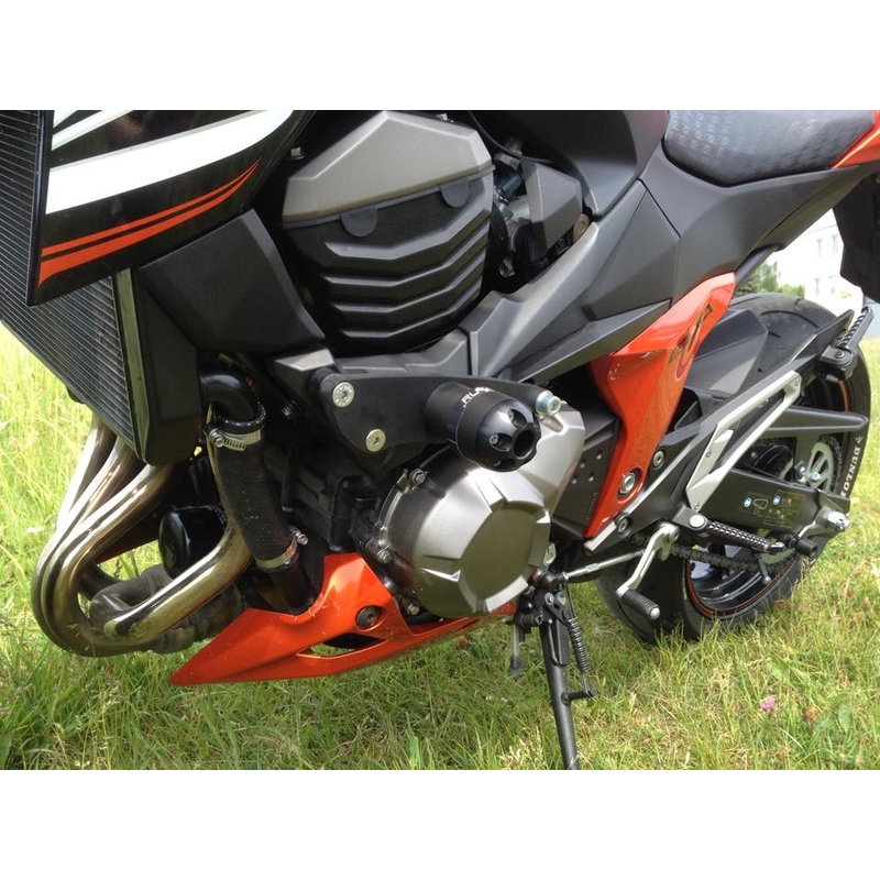 "Kawasaki Z-750" (07-12)