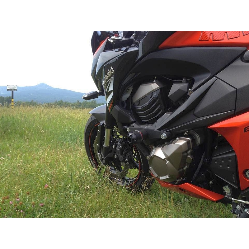 "Kawasaki Z-750" (07-12)