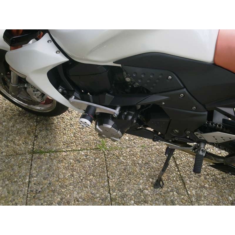 "Kawasaki Z-1000" (07-09) strėlė