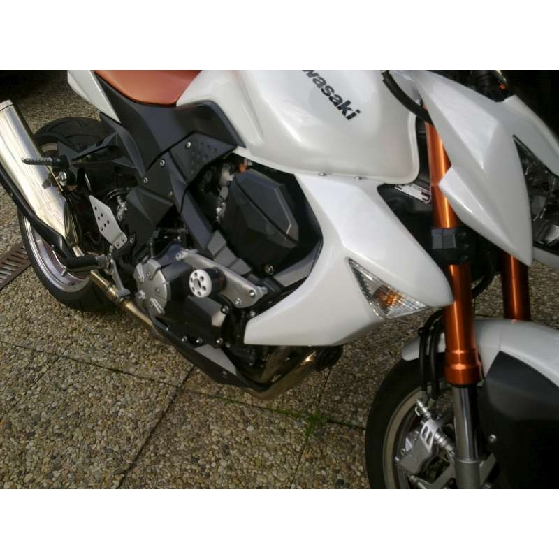 "Kawasaki Z-1000" (07-09) strėlė