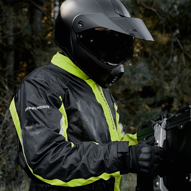 Rebelhorn kelioninis kostiumas nuo lietaus black-fluo yellow