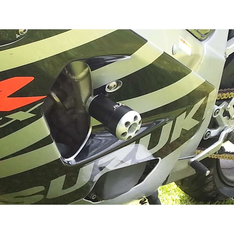 Suzuki GSX-R 750 (00-03) su "Arrow" aptakų modifikacija