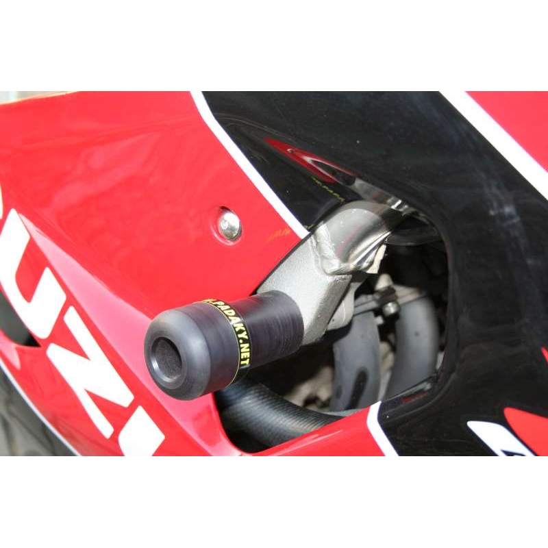 Suzuki GSX-R 750 (00-03) su "Gatling" gaubto modifikacija