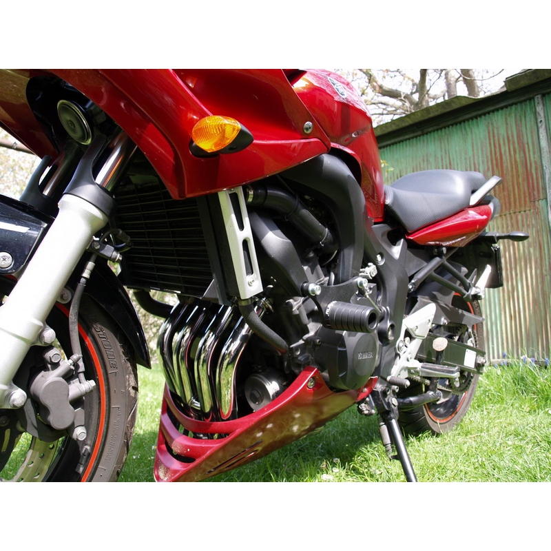 Yamaha FZ6 S2 (06-) (juodas rėmas)
