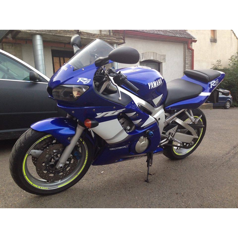 Yamaha YZF-R6 (99-02) Strėlė