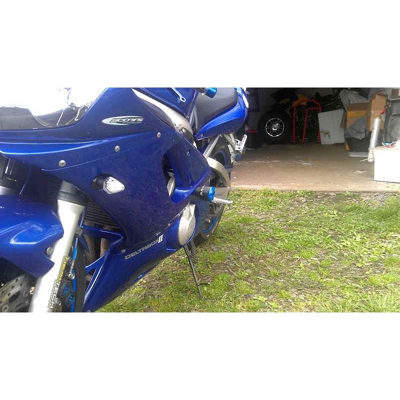 Yamaha YZF-R6 (99-02)