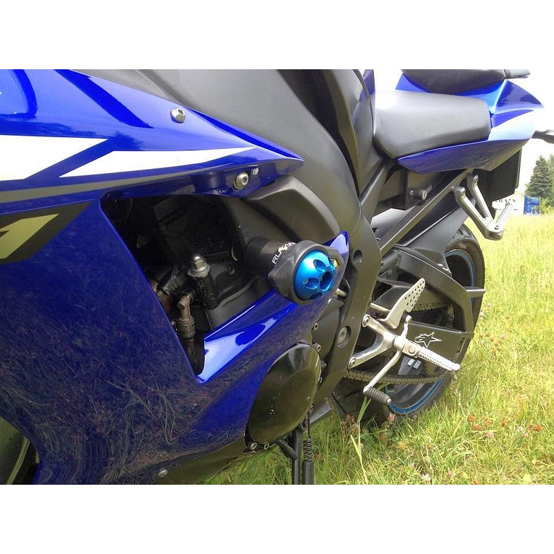 Yamaha YZF-R1 (02-03) Strėlė