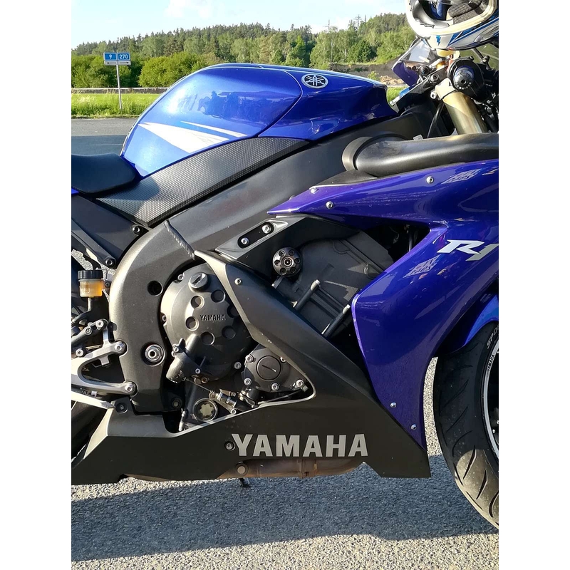 Yamaha YZF-R1 (04-06)