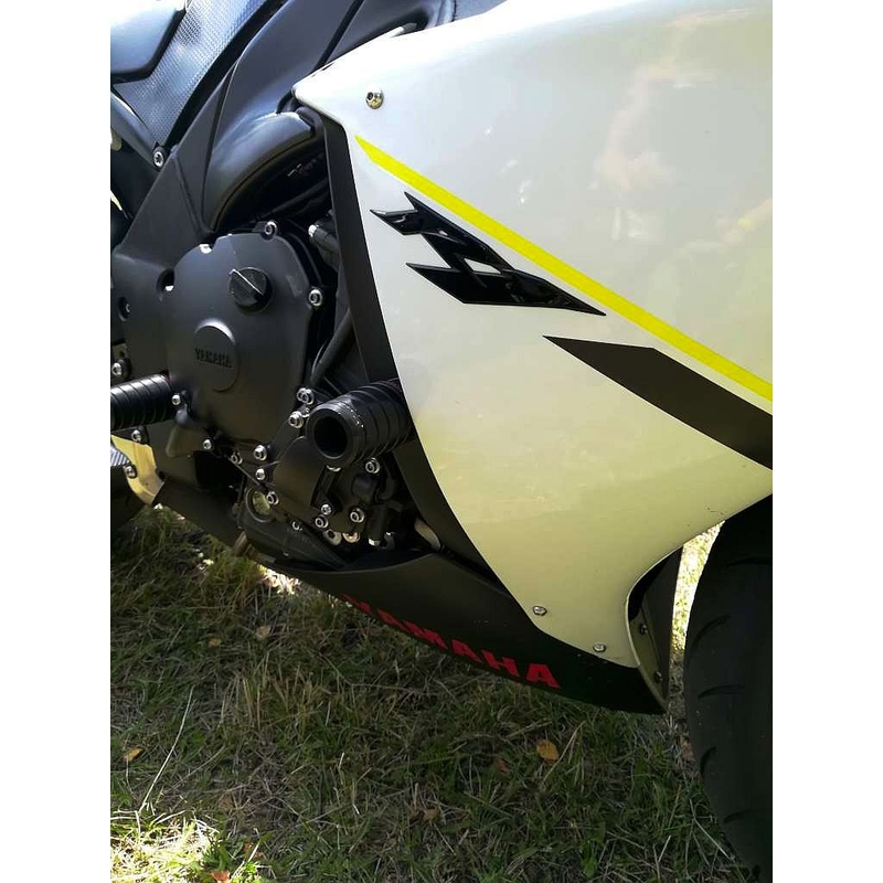 Yamaha YZF-R1 (09-14) Strėlė išpardavimas