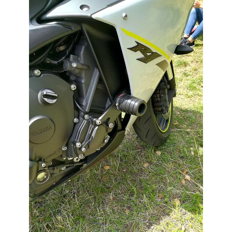 Yamaha YZF-R1 (09-14) Strėlė išpardavimas