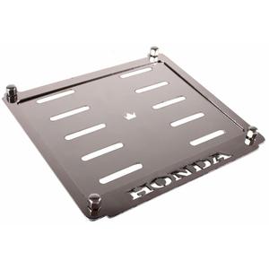 Nerūdijančio plieno poveržlė po CZ valstybinio numerio ženklu "Honda