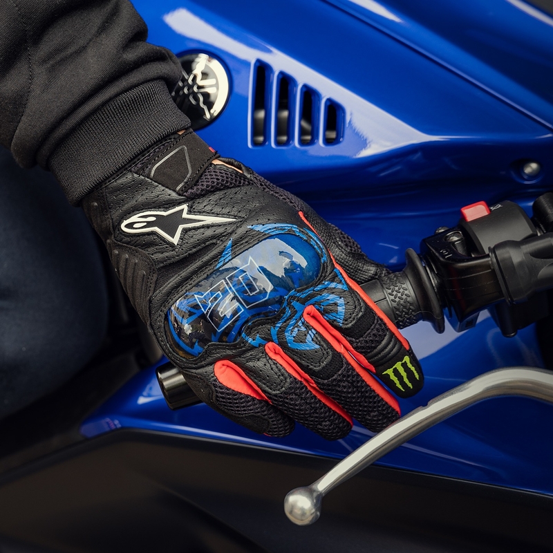 Alpinestars SMX-1 Air 2 Monster FQ20 Juodai raudonos-mėlynos-baltos-žalios motociklininko pirštinės