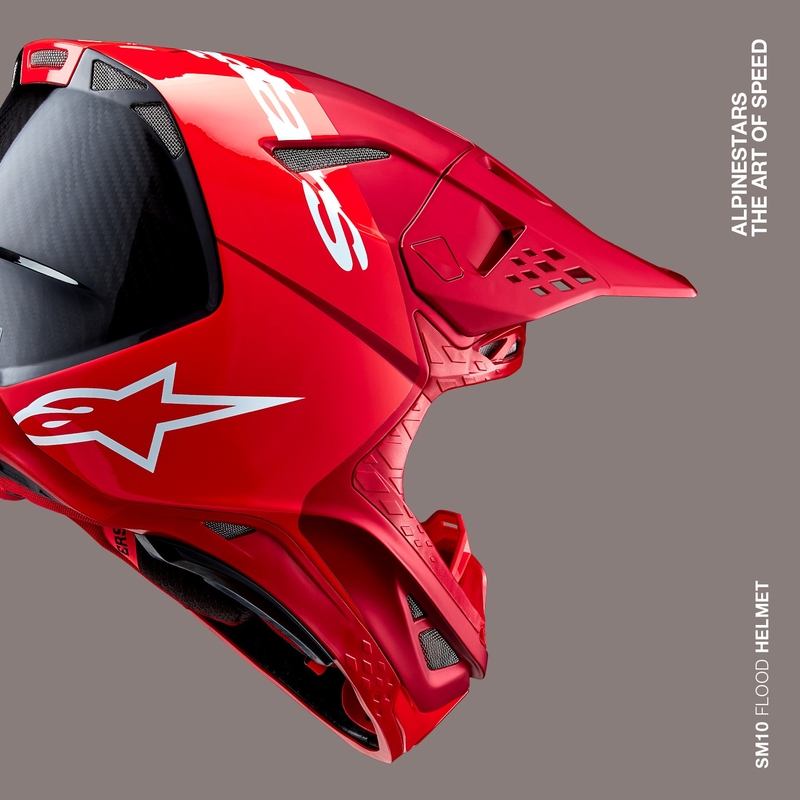Alpinestars Supertech S-M10 Flood motokroso šalmas matinės fluo raudonos spalvos
