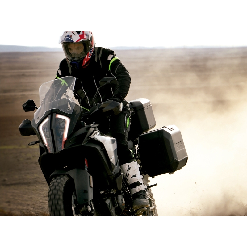 Aliumininis viršutinis dėklas motociklui SHAD Terra TR48 BLACK EDITION - II. kokybė išpardavimas