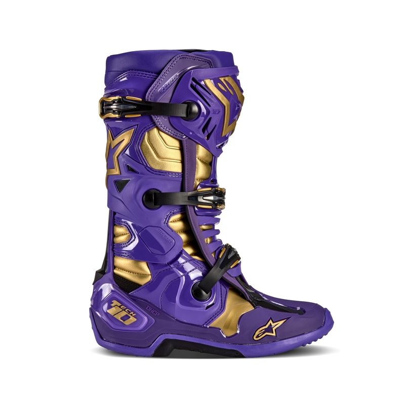 "Alpinestars Tech 10" riboto leidimo "Champ" violetinės ir auksinės spalvos motociklų batai