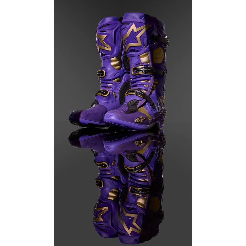 "Alpinestars Tech 10" riboto leidimo "Champ" violetinės ir auksinės spalvos motociklų batai