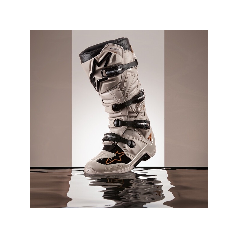 Alpinestars TECH 7 Enduro Drystar smėlio juodos spalvos motociklininko batai