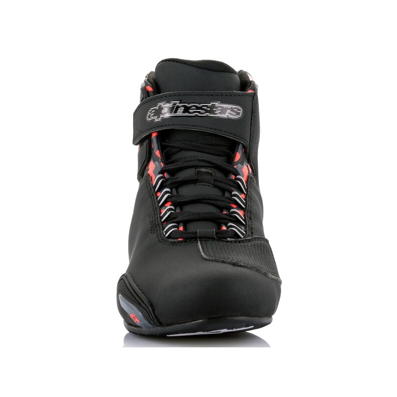 Alpinestars Sektor neperšlampami juodai-raudonai-pilkai-kamufliažiniai motociklininko batai