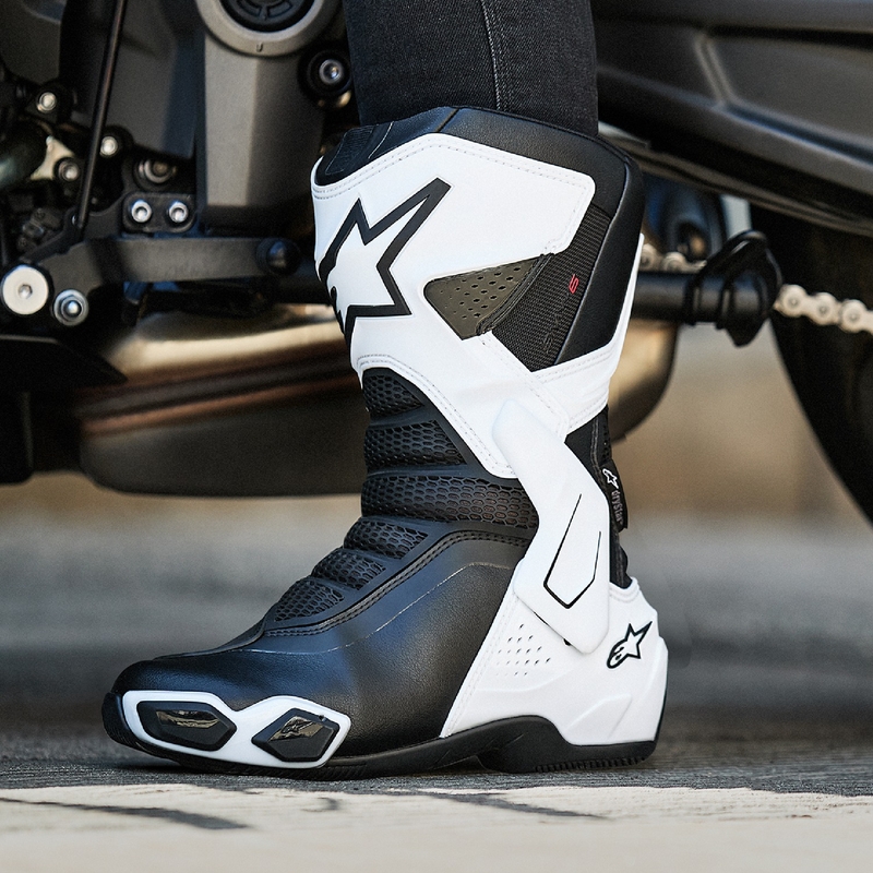 "Alpinestars" moterų "Stella SMX-6 3 Drystar" baltos ir juodos spalvų motociklininkų batai