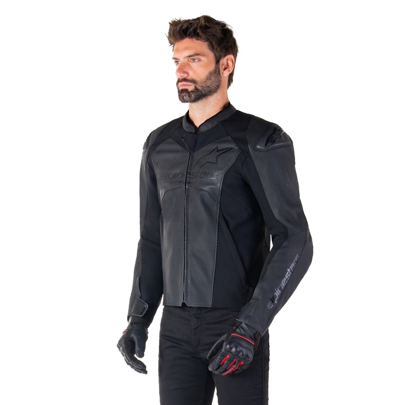 "Alpinestars Faster 3 Airflow" juoda odinė motociklininko striukė