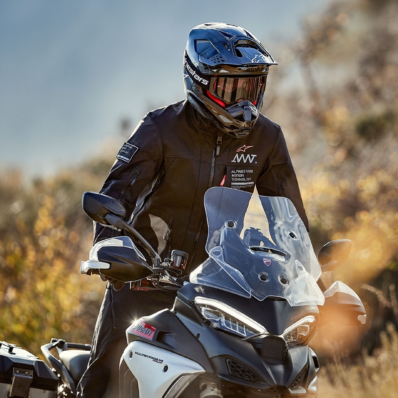 "Alpinestars AMT-8 Stretch Drystar XF" motociklininko striukė Juoda