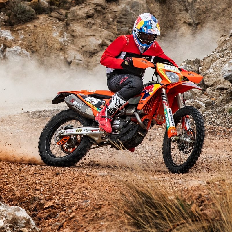 "Alpinestars PRO-Dura" juoda-raudona-balta striukė