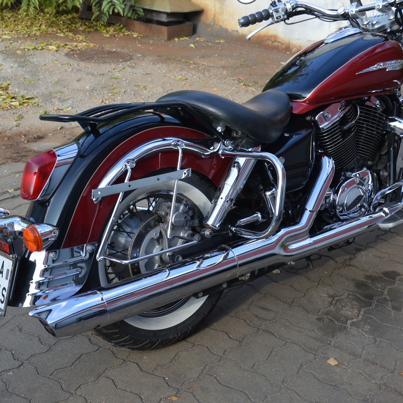 Bagažinių su atlošu atraminiai rėmai HONDA VT1100 C3 Aero chromuoti