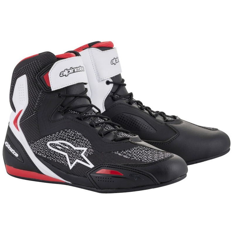 "Alpinestars Faster 3 Rideknit" juodos, baltos ir raudonos spalvų motociklininko batai
