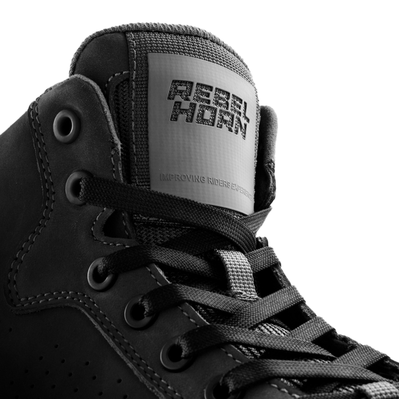 "Rebelhorn Spike WP" juodi motociklininko batai