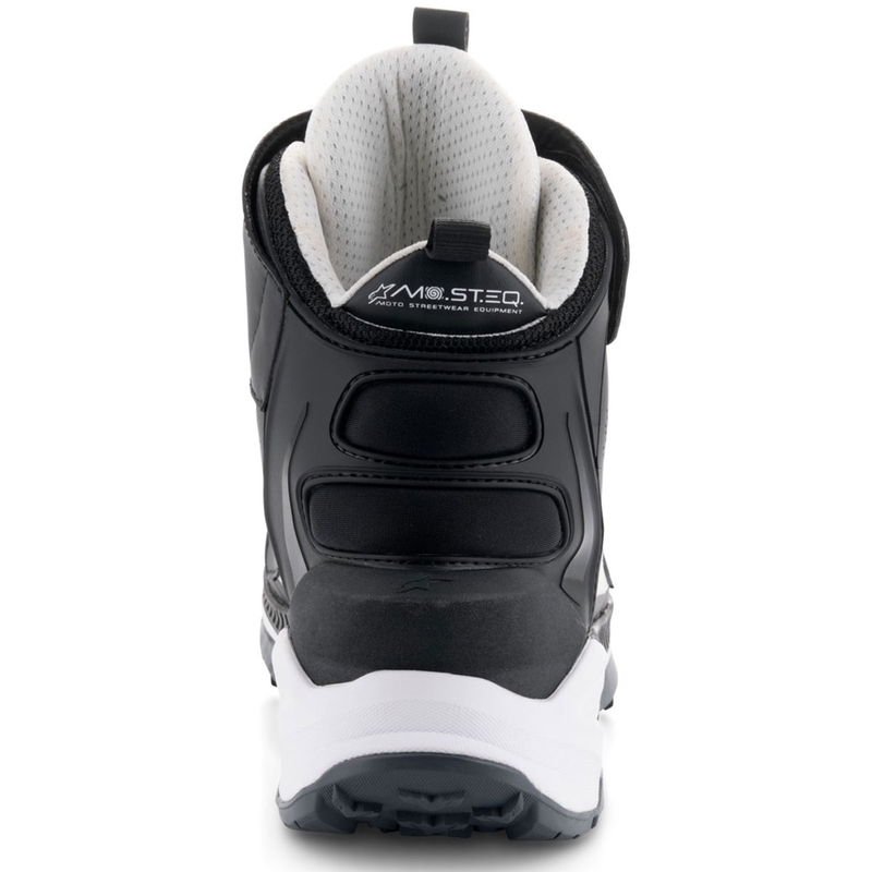 "Alpinestars Speedstreet" juodai balti motociklininko batai