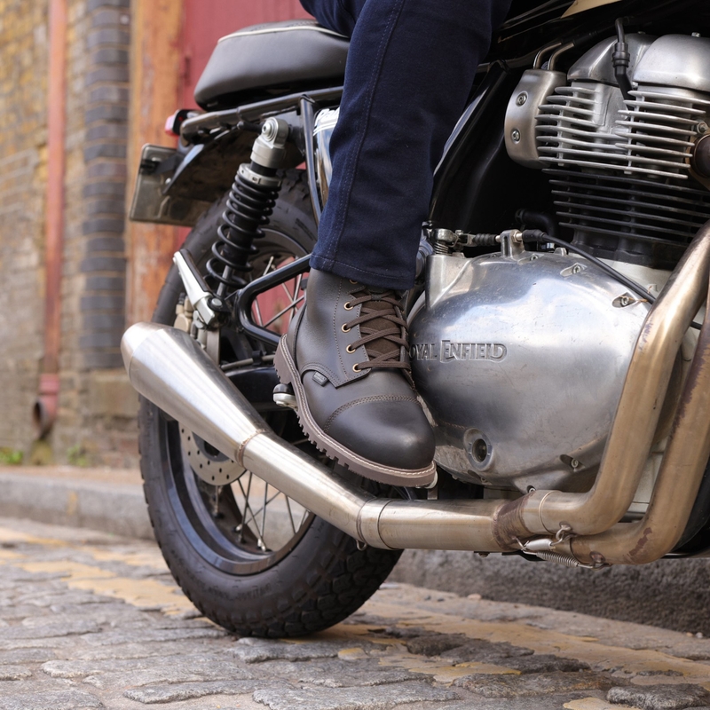 "Oxford Merton 2.0" motociklininkų batai rudos spalvos