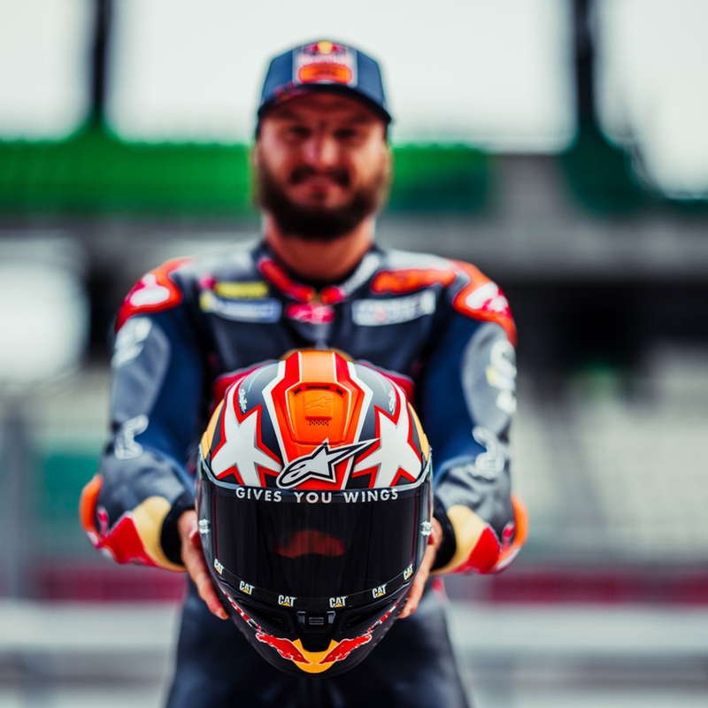 Alpinestars Supertech R-10 Element anglies pluošto uždaras motociklo šalmas, raudonas-baltas