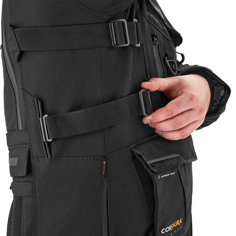 Shima Tracker motociklininko striukė juoda