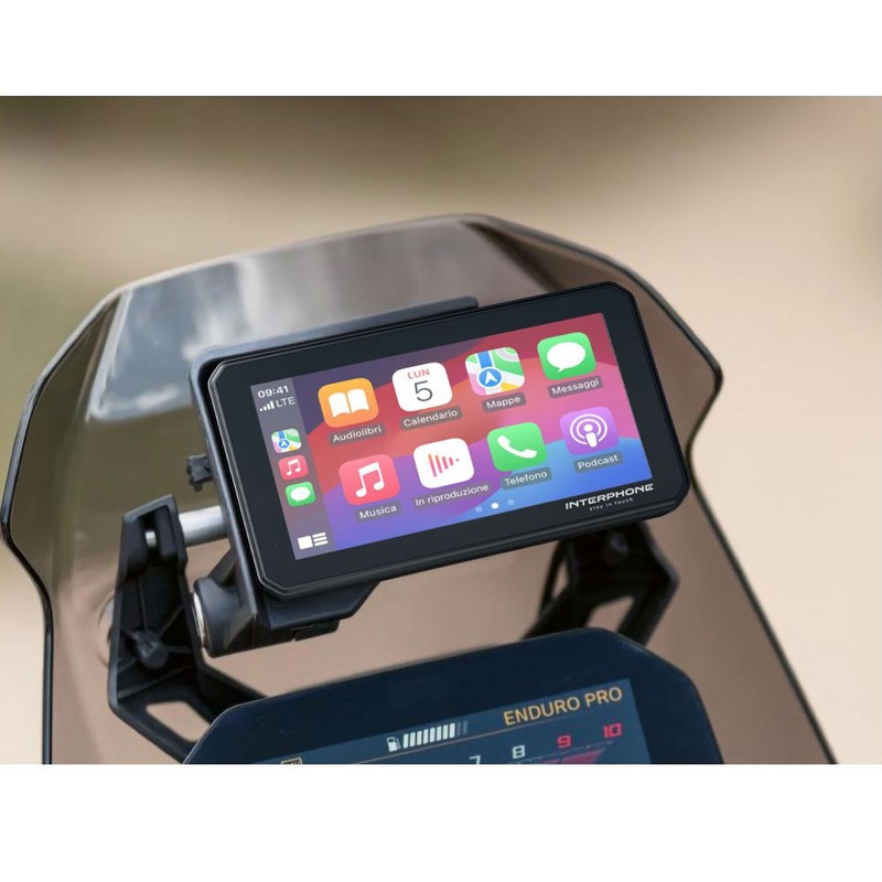 BMW „Apple CarPlay“ ir „Android Auto“ motociklų vidinio telefono ekranas
