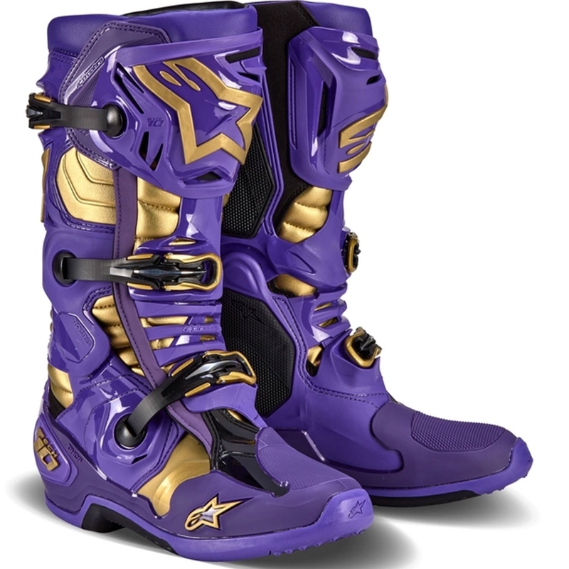 "Alpinestars Tech 10" riboto leidimo "Champ" violetinės ir auksinės spalvos motociklų batai