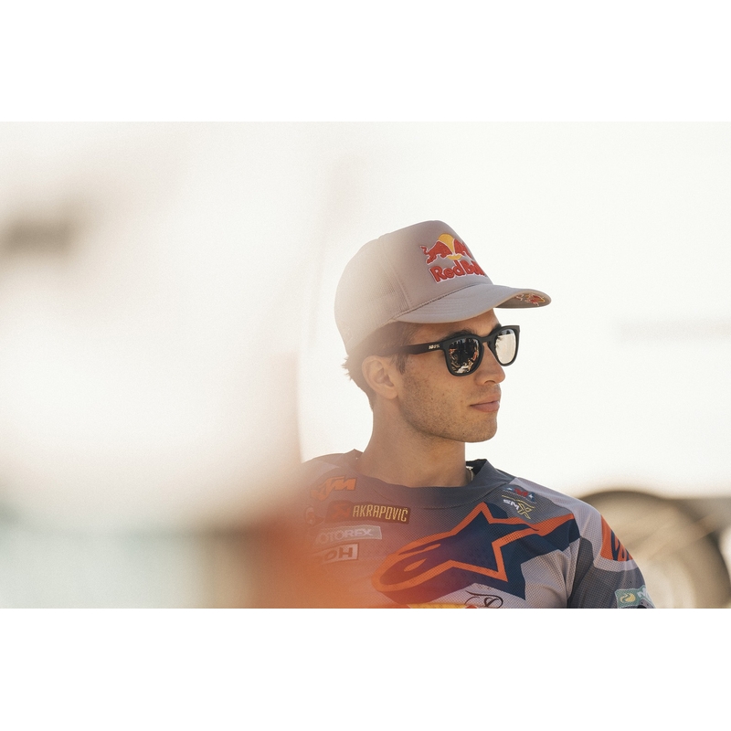 Akiniai nuo saulės 100% Hudson su HIPER su juodais stiklais