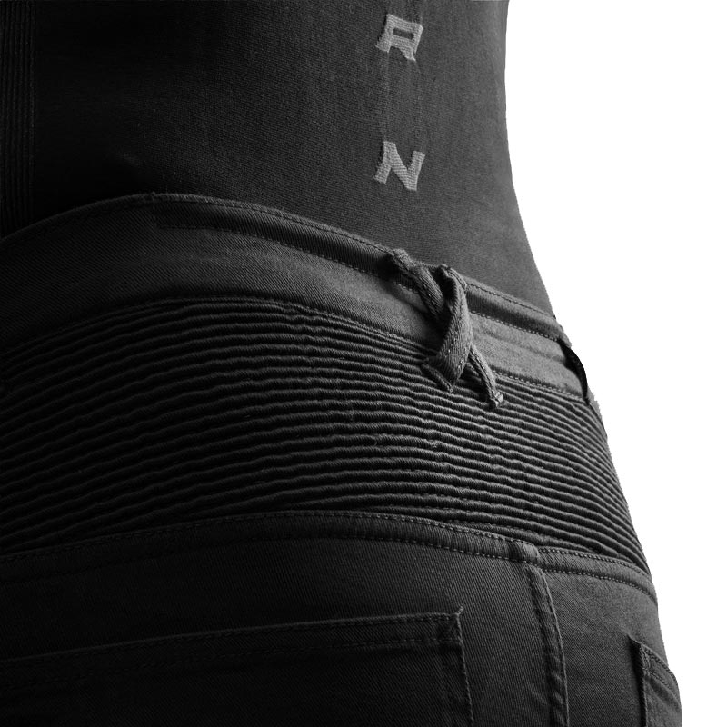 „Rebelhorn Faster“ motociklo džinsai, juodi