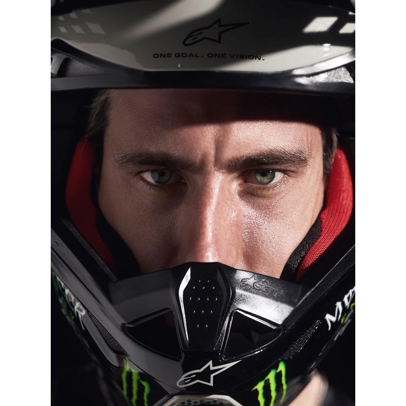 „Alpinestars Techstar“ riboto leidimo motokroso marškinėliai, „Wolf Dust“ smėlio-juodi