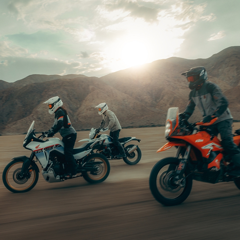 Alpinestars Andes V4 Drystar motociklo striukė šviesiai ruda-tamsiai oranžinė-juoda