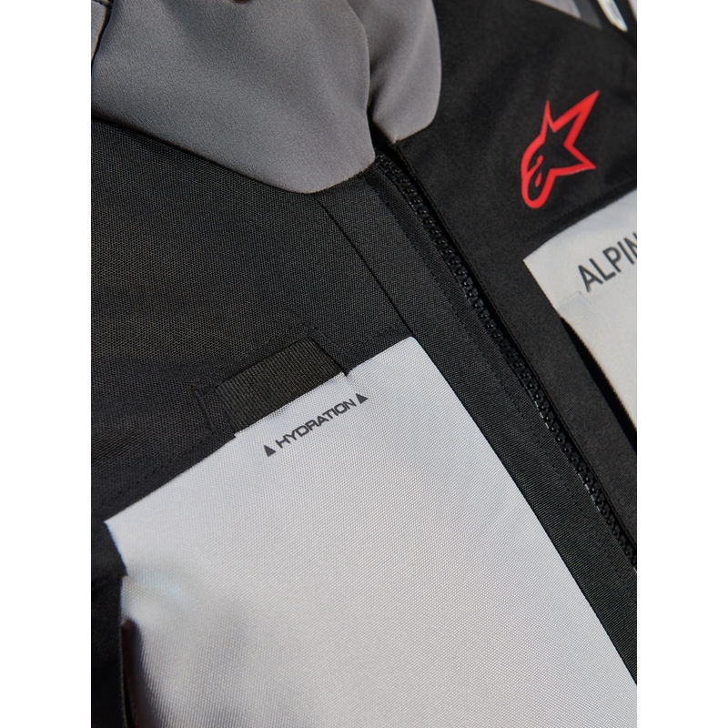 Alpinestars Andes V4 Drystar motociklo striukė tamsiai pilka-šviesiai pilka-juoda-raudona